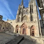 Abrazo A La Catedral By Unique *
