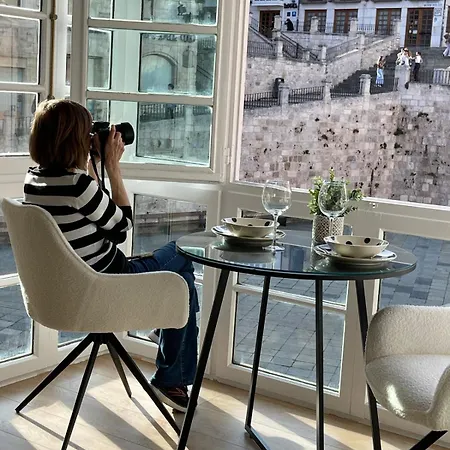 Abrazo A La Catedral By Unique *